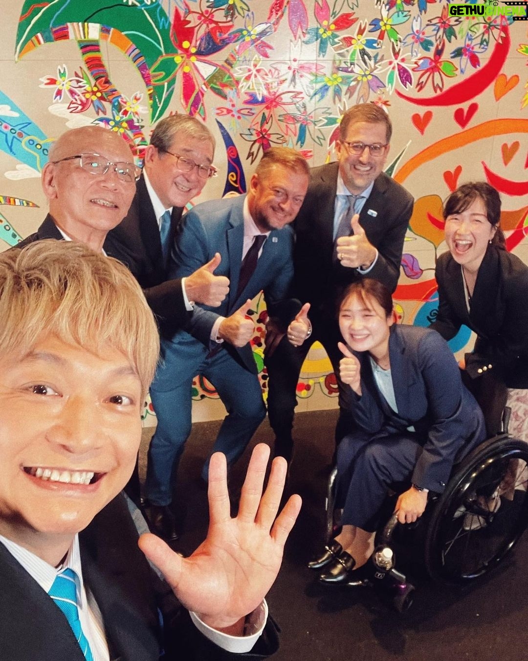Shingo Katori Instagram - ありがとうございます @katorishingo_official! We’re absolutely delighted to receive a donation of EUR 100,000 from Japanese musician and artist Shingo Katori to fund the IPC’s first Para athlete internship programme. The IPC special ambassador for the Tokyo 2020 #Paralympics and Para sport advocate raised the funds through the “Shingo Katori NFT Art Charity Project”. The new IPC athlete internship programme aims to help Para athletes make the transition from an athletic career to a professional career. Read the full story 🔗 on our story. 国際パラリンピック委員会(IPC)初のパラアスリート向けインターンシップのために、日本のミュージシャン、そしてアーティストの香取慎吾さんから10万ユーロの寄付をいただき、大変うれしく思います。 #Paralympics Tokyo, Japan