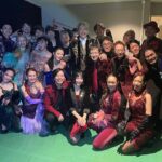 Shingo Katori Instagram – 神戸ワールド記念ホールで二日間ライブをしました。
久しぶりにファンの皆さんの黄色い声援を沢山浴びて、とっても幸せでした。
幸せ空間に、素敵な笑顔が溢れていました。
そして #香取慎吾 LIVEツアーやります！楽しみ！ですっ！
#BlackRabbit