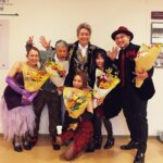 Shingo Katori Instagram - 昨日から 大阪 #フェスティバルホール でLIVEやってます。 明日19日まで。楽しい！ #SNGdancers #SNGband に 4月のお誕生日が多い事を発見 昨日終演後お誕生会！ ライブしながら20日からの個展の設営しながら ハッピーに包まれた大阪です！ #BlackRabbit #WhoAmITour