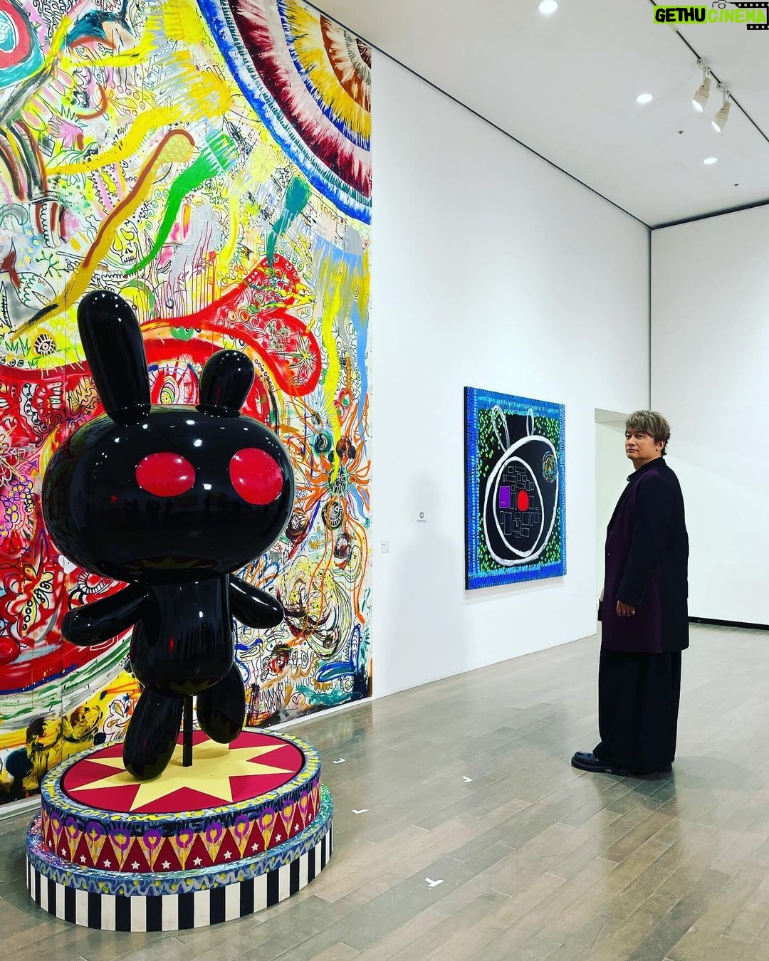 Shingo Katori - 76.4K Likes - #金沢21世紀美術館 での個展
#WhoAmITour 10月に入って折り返し
残り2週間 10月15日までです!
多くの方が遊びに来てくれていて嬉しいです。感謝。