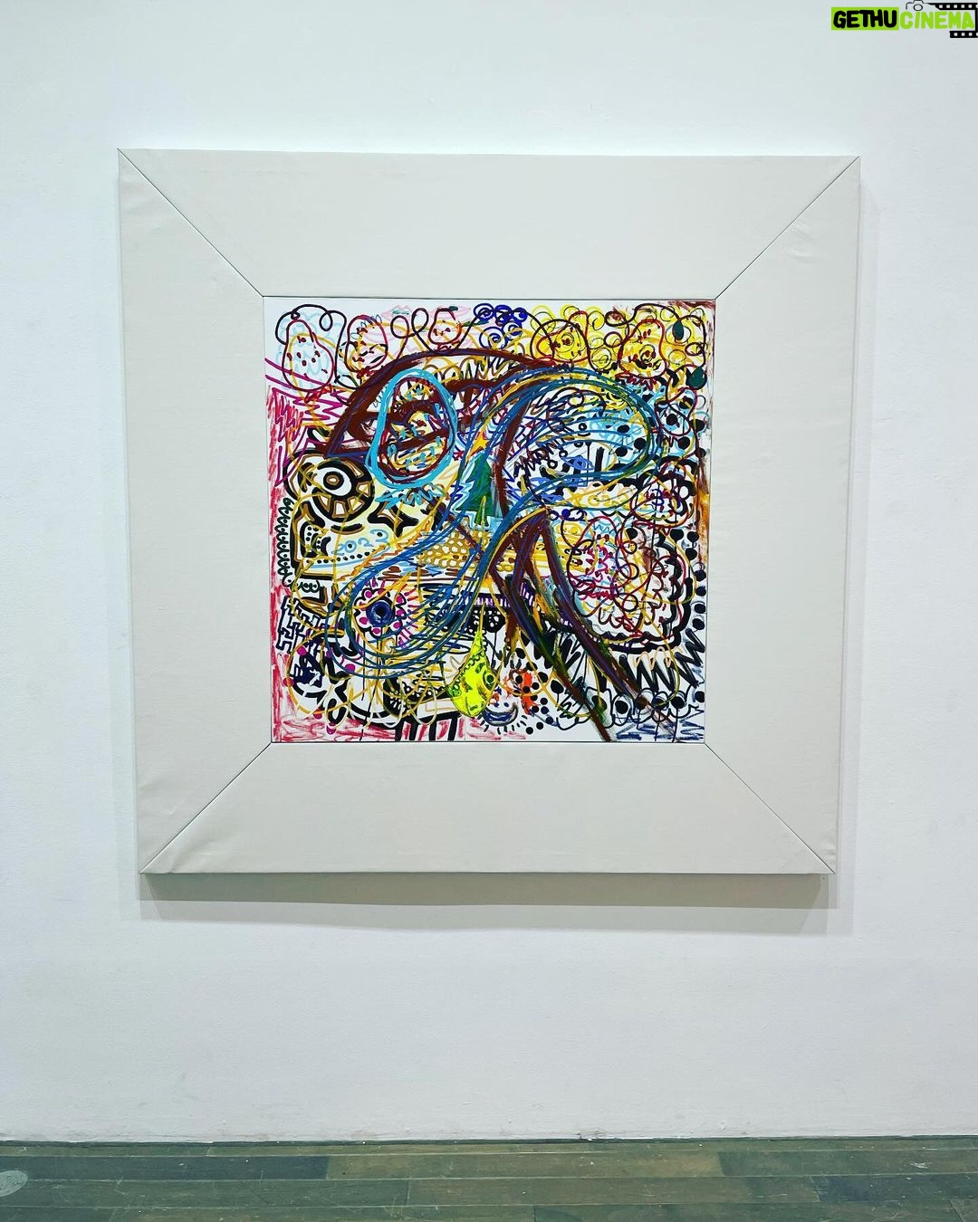 Shingo Katori - 76.4K Likes - #金沢21世紀美術館 での個展
#WhoAmITour 10月に入って折り返し
残り2週間 10月15日までです!
多くの方が遊びに来てくれていて嬉しいです。感謝。