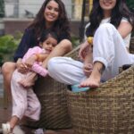 Shiny Doshi Instagram - Not all my friends make it to my Instagram, but beyond the ‘gram’ these two precious humans family, both online and offline. 💖👩‍👧 #InstaFamily #RealConnections #lovebeyondlikes @shinydoshi15 @anysshapanditt