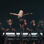 Shirin David Instagram - Die erste Show meiner ersten Live Tour in Stuttgart. Ihr wart so laut und ich bin so dankbar für jeden einzelnen der ein Teil dieses besonderen Abends war 🫂 Schleyerhalle Stuttgart