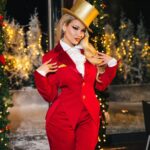 Shirin David Instagram - Miss Monopoly 🎩
