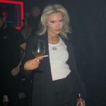 Shirin David Instagram – london nights, caviar and salsa 🇬🇧 The MAINE Mayfair
