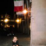 Shirin David Instagram - I want a man to overpower my masculine energy to bring that girly side out of me 👩🏼‍🦯 Florence, Italy