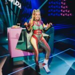 Shirin David Instagram - ⚠️ Achtung Triggerwarnung ⚠️ • 10 Wochen mit Schiene am Fuß, Physiotherapie und kein Auftreten • Sauberer, gerader Bruch (Konservative Heilung - keine OP🙏🏼) • Hab nicht geheult 😌 • Wusste nicht, dass mein Knöchel gebrochen war bis wir nach der Show im Krankenhaus waren 🥸 • Gebt niemals in einer Kurve Gas egal wie cool ihr euch fühlt Lasst die Finger von Quads 🙅🏼‍♀️ Ich habe die Show im sitzen zu ende moderieren können aber wow war ich traurig, dass ich sie nicht so umsetzten konnte wie wir sie geplant hatten 💔 Ich bin seitdem sehr viel vorsichtiger geworden und weiß es vor allem bei weitem mehr zu schätzen wie wichtig es ist gesund und vor allem dankbar dafür zu sein 🙇🏼‍♀️ PS: Meine Zehen sahen aus wie heiße Würstchen 🥺🌭