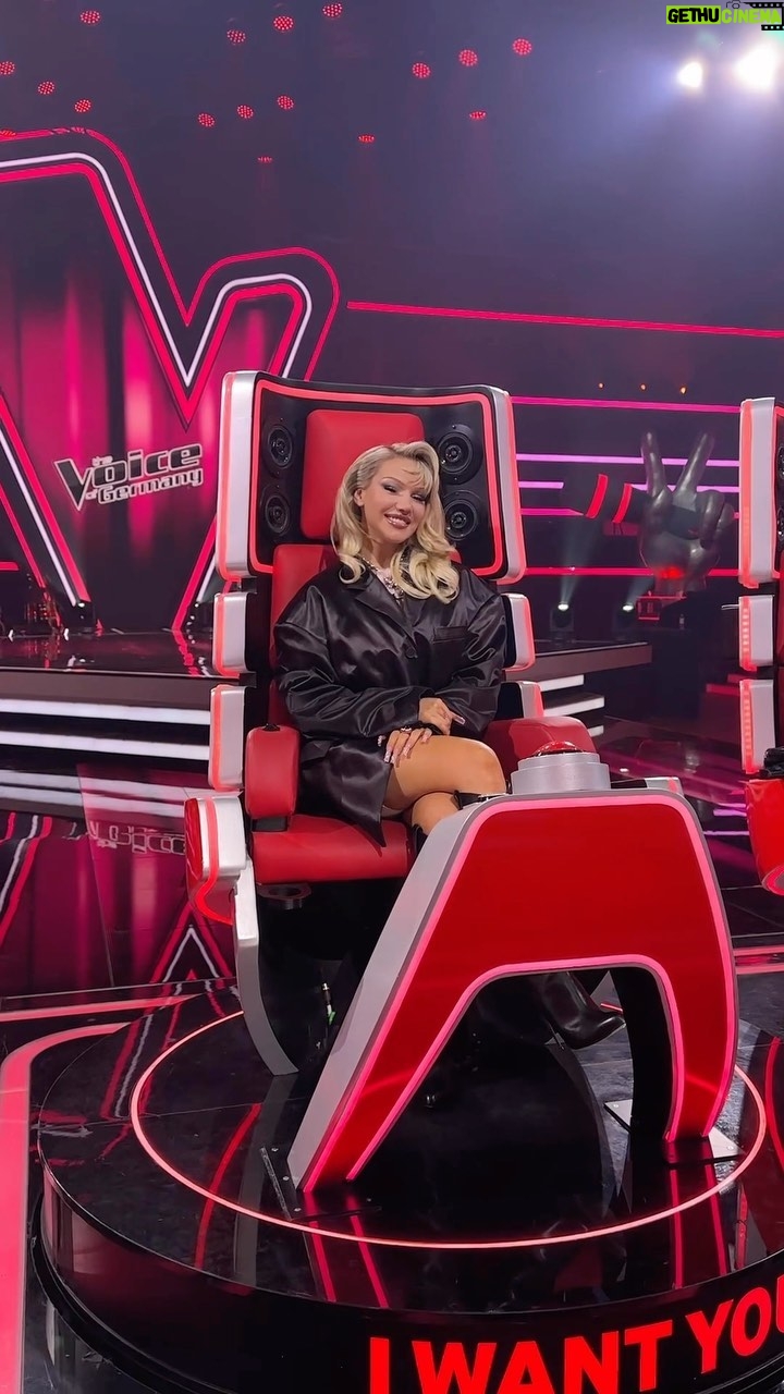 Shirin David Instagram - The Voice of Germany 2023 und ich bin dabei ✌🏼💖