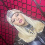 Shirin David Instagram - „hätte @shindy lieber NDA‘s“ 🤷🏼‍♀️ NDA‘s“ feat. @shindy ist auf BBR am 19.11.21 💿 markiert eine bitch die rap braucht #bitchesbrauchenrap Bietigheim-Bissingen