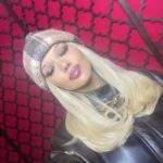 Shirin David Instagram - „hätte @shindy lieber NDA‘s“ 🤷🏼‍♀️ NDA‘s“ feat. @shindy ist auf BBR am 19.11.21 💿 markiert eine bitch die rap braucht #bitchesbrauchenrap Bietigheim-Bissingen