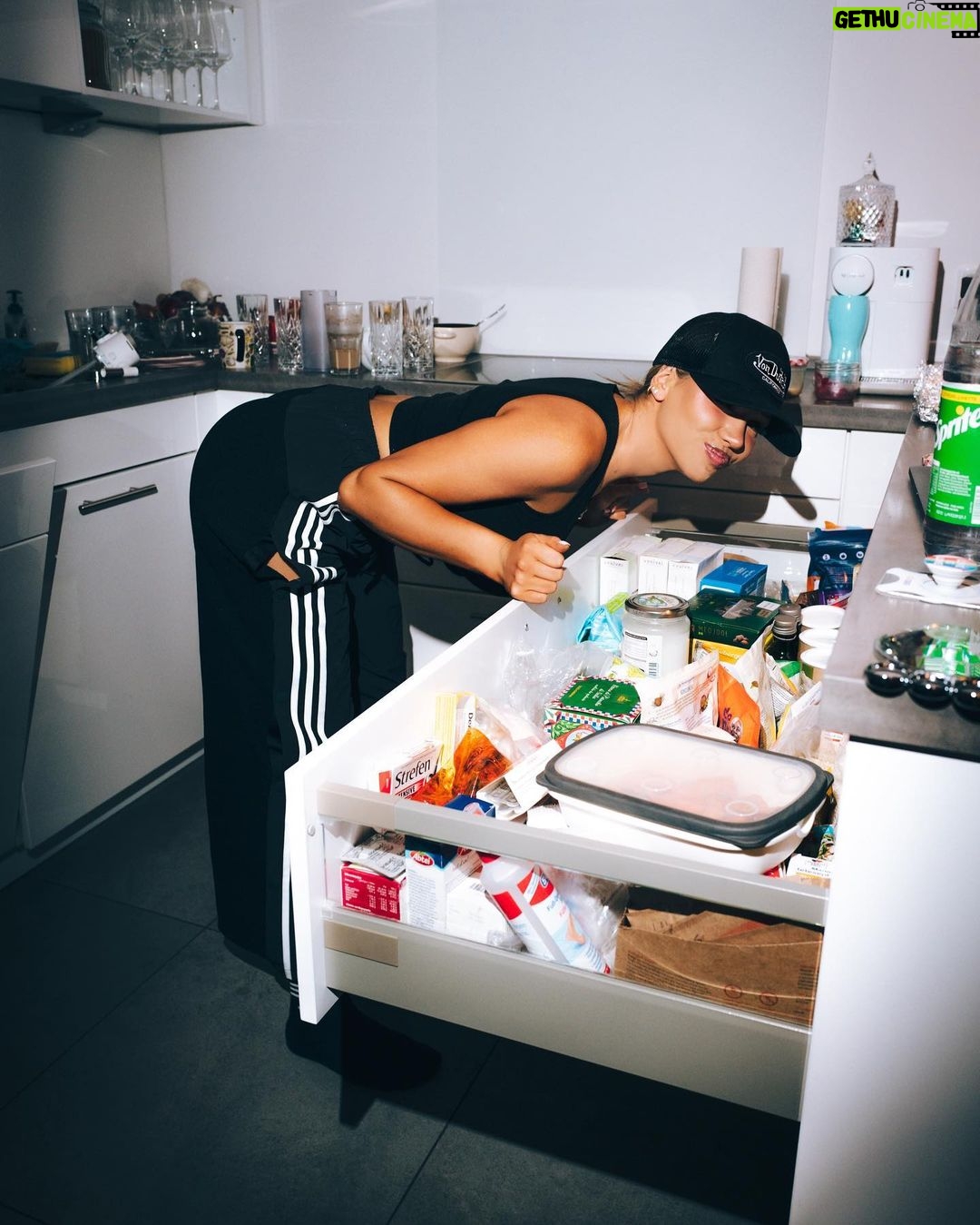 Shirin David Instagram - letzte home session wieder sweet gewesen Berlin, Germany
