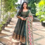 Shiva Jyothi Instagram - It's okay to be sad after making the right decision. Outfit by @kvs_shopping ❤️ #jyothakka #shivajyothi # newpost #instgram #instagood