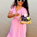 Shiva Jyothi Instagram - Cheer’s to 31 🥂 ❤️❤️ Wish chesina prathi okkariki thank you 🙏❤️ #newreel #réel #instagram #instagood #birthdaycake #birthdaygirl #birthday #31 #shivajyothi #jyothakka #celebration