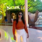 Shiva Jyothi Instagram - #motiongatedubai ❤️ . . . . @joshapp.telugu @officialjoshapp #newreel #jyothakka #shivajyothi #instagram #instagood #reels #reelsinstagram #dubai🇦🇪 #dubailife #motiongatedubai #travel #explore #coupletravel