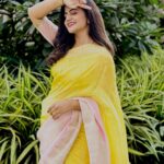 Shiva Jyothi Instagram – “The best protection any woman 
can have… is courage.” 💪
.
.
.
.
.
Saree & blouse : @kvs_shopping ❤️

Pc @ganguly_manthri ❤️

Edit @thehashtag_photography ❤️

#newpost #insatgram #instagood #saree #pics #jyothakka #shivajyothi