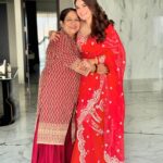 Shivaleeka Oberoi Instagram - #HappyBirthday to my super chill MIL. ❤️❤️❤️
