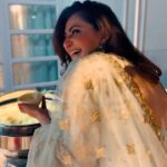 Shivaleeka Oberoi Instagram - CAUGHT!!! 🤭 Now you know where to find me in a shaadi. 🤤👻 #Rasmalai 💘 #Foodislife #WeddingSeason #Dessert