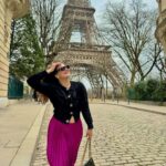 Shivaleeka Oberoi Instagram - Bonjour, Paris! 💕 Eiffel Tower, Paris, France