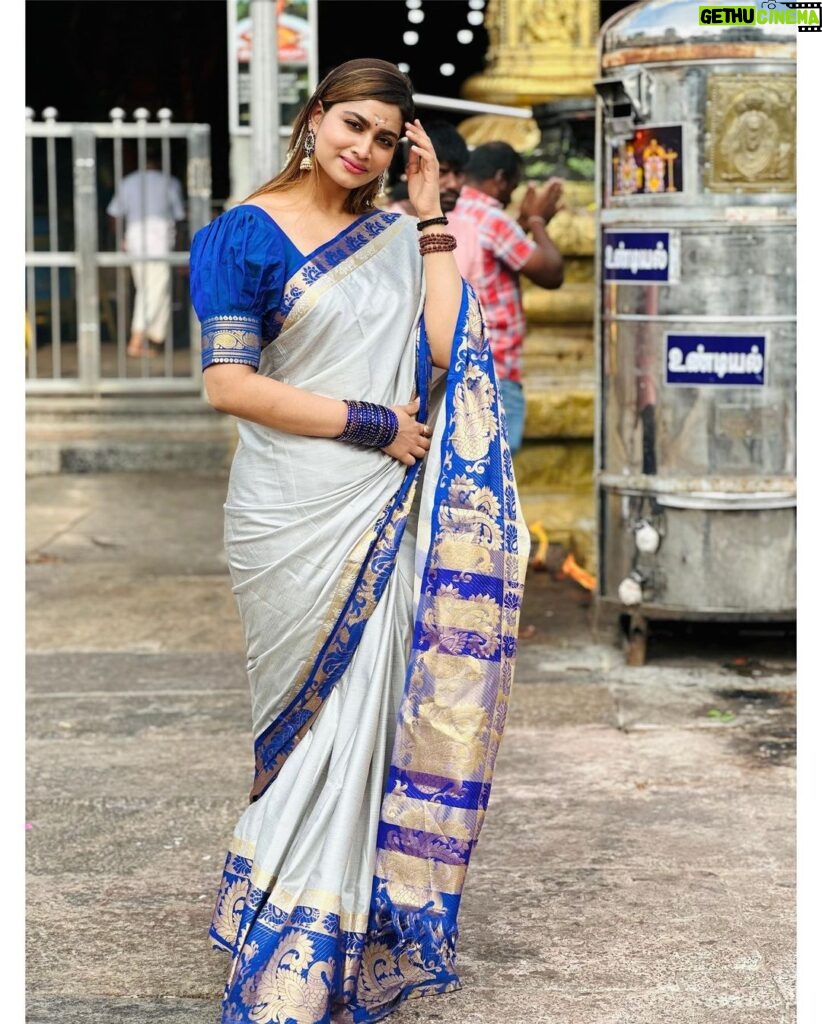 Shivani Narayanan Instagram - Om Nama Shivaya 🙏 #thiruvannamalai Thiruvannamalai.