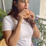Shivani Narayanan Instagram - Pov : when your food is getting delayed In your kitchen 🤷‍♀️🥲