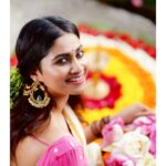 Shivani Narayanan Instagram - Welcoming Onam ☺️🌺🌹🌸🌼🪷 #onam2023 📸 @sathish_photography49