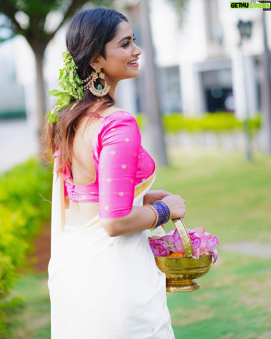 Shivani Narayanan Instagram - Welcoming Onam 🌸🌼🌺🪷
