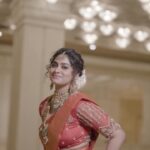 Shivani Narayanan Instagram - Just for Her voice ❤️ #gulimata @itcgrandchola @vummidibangaru @savinidii_official @ratnamakeupartist @murlee_photography @prahlasilks @ishwaryaalaguvel