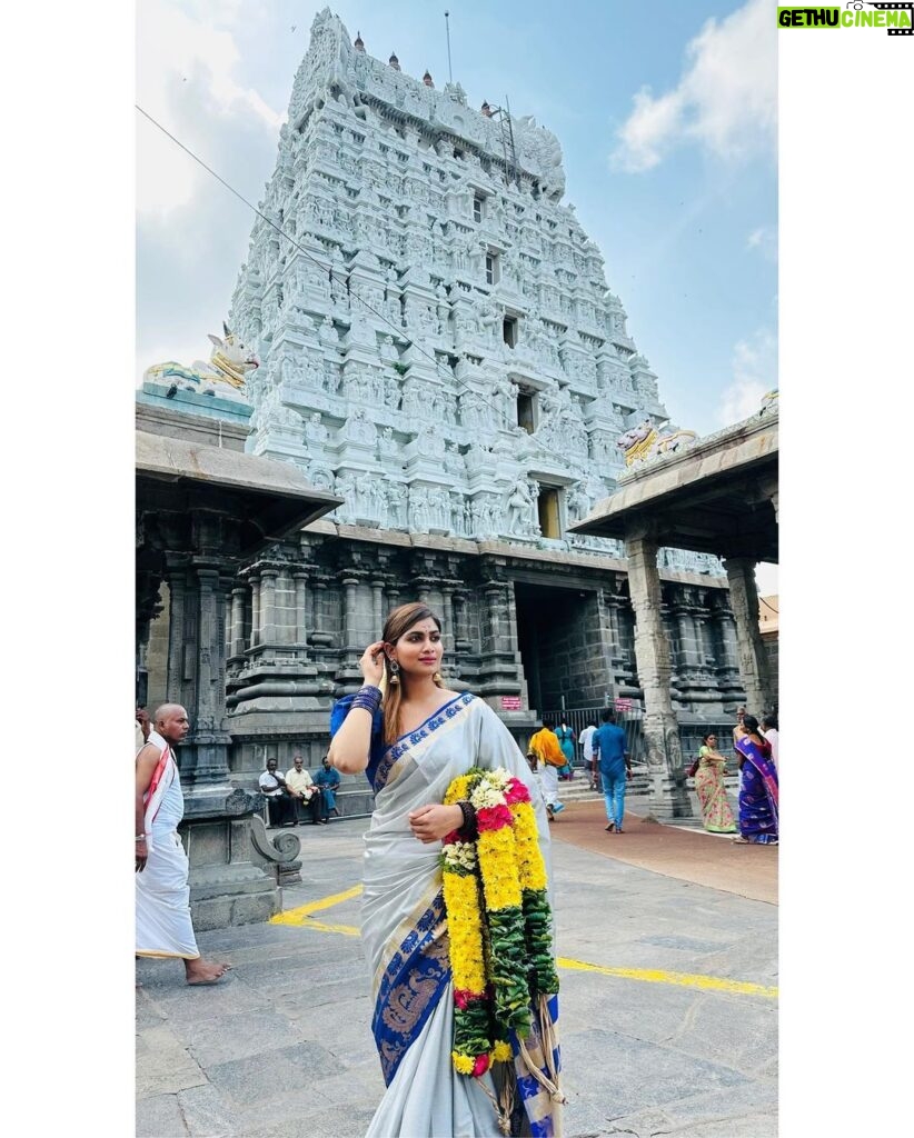 Shivani Narayanan Instagram - Om Nama Shivaya 🙏 #thiruvannamalai Thiruvannamalai.