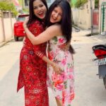Shivani Sangita Instagram – Its only pyar with @sivani_sangita ❤️❤️ accidental meets are always fun 😍