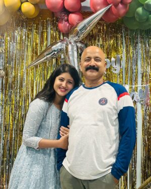 Shivani Sangita Instagram - My birthday boy 🥰❤️ Happy Birthday Papaaaaa