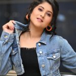 Shivani Sangita Instagram - Tike Swag au Style dekheibara prachesta😅😌🥰 From My fav series of shoot 💕 Clicked by @elegant_photo_graphy 🙌🏻 MUA @bipasarath 😘