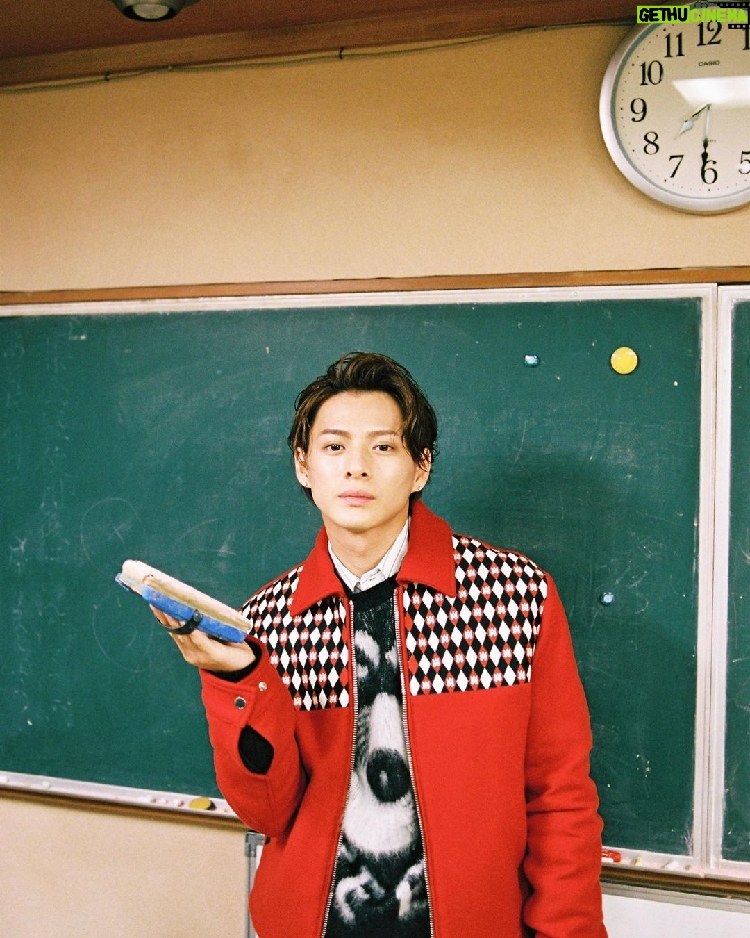 Sho Hirano Instagram - 大量にどーぞ🫠🫠 最後無愛想な担任の先生いるけど気にしないで🤫