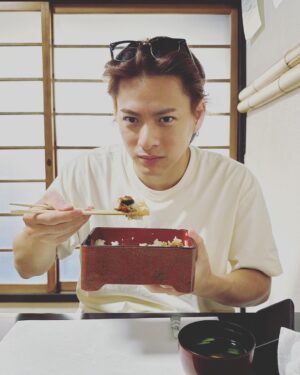 Sho Hirano Instagram - スワンボート終わりにマネージャーくんと
うなぎ食べた！！！