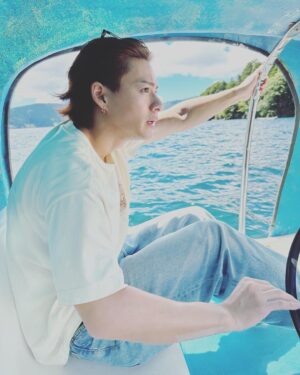 Sho Hirano Instagram - ベテランスワンンボートドライバー🦢