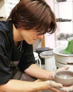 Sho Hirano Instagram - 陶芸💁
7枚目の動画絶対やらかしてる顔
だよね😂