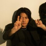 Sho Hirano Instagram - 俺の芸歴11年の培ったポージング。 そう。 ピースです 芸能界にいて一番の得意ポーズが、 そう。 ピースです
