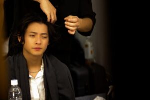 Sho Hirano Instagram - おはよ！
昨日はみんなありがとう！
楽しかったね！！！
そんで今日は、アー写を撮った日の
オフショットを上げてくよーん
10枚目いっぱい使ったわ笑
楽しかったけど3枚目は朝の激ねむで
最後は体力尽きた平野をご覧下さい笑