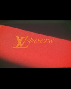 Sho Hirano Instagram - ルイ・ヴィトンにご招待いただき パリに来ています🇫🇷 明日が楽しみです😌 #LouisVuitton #LVMenFW24 @louisvuitton #lesgastonsvuitton Paris, France