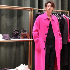 Shohei Miura Instagram - @amiparis 

全国のアミ パリスにFW22新作が登場!!
渋谷パルコ1Fでは、12月25日までポップアップイベント開催中！
限定アイテムあります！！

#AmiParis
#アミパリス
#AmiFW22
#ShibuyaParcoPopUp