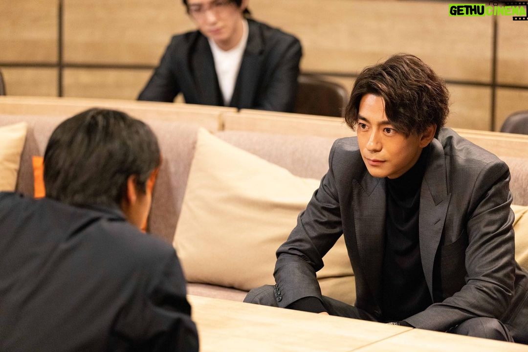 Shohei Miura Instagram - @abema_official 本日 夜10時から! ドラマ『#会社は学校じゃねぇんだよ 新世代逆襲編』 7話放送です!!