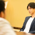 Shohei Miura Instagram - @abema_official 本日 よる10時から！ ドラマ『#会社は学校じゃねぇんだよ 新世代逆襲編』 6話放送です。 無料で見られるので是非リアタイでご覧ください。 放送中は #会社は学校じゃねぇんだよ で是非感想ツイートお願いします！ みんなで一緒に盛り上がりましょう！ https://abe.ma/3CklUUI 奴が帰ってきた…