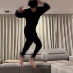 Shohei Miura Instagram - 🐲🐲🐲 2024年になりました。 三浦家は代々節目はなにかと飛ぶ事にしてます。 年男として頑張ります💪 どうぞ今年も一年宜しくお願い致します。 飛ぶためだけに起きてました。おやすみなさい💤