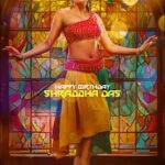 Shraddha Das Instagram – Rang rang rangeela from #PaarijathaParvam sung by @shraddhadas43 🎷🎹 @reeismusic musical

#song #reggae #music #trending #newsong #latest