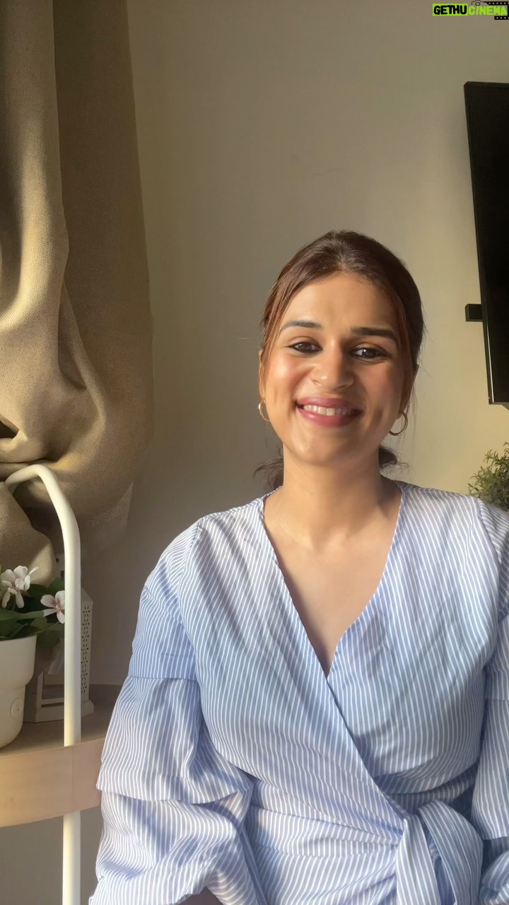 Shraddha Das Instagram - Amar bhokto ebong anugamider ke hello Janai. Apnader sabar kache gurutwapurna barta share karar kotha bhablam. amader shasto rakkha amader dayitto ebong cancer er moton kichu asusthota samparke amadero jana uchit. Oral ar cervical cancer bharote paoya sabcheye beshi cancer gullir moddhye ekti, tobe tartari shanakto kara gele niramoy kara jay. Ami apnader sabai ke sochetan hote, niyomito check up korate ebong cancer theke dui dhap egiye thakar ahovan janachhi #cervicalcancer #oralcancer #cervicalcancerawareness #breastcancerawareness #worldcancerday #cancersupport #donations #cancerfighter #oncology #childhoodcancer #cancerwarrior #cancerresearch #beatcancer #cancerfree #cancercare #fightcancertogether #cancerawarenessbangla #fightagainstcancer #westbengalgovt - @indiancancersociety