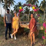 Shraddha Das Instagram – Itinerary queen (Part 2)..Sunset walks,Art therapy and dancing in the car…

#allthingsilove Sri Lanka