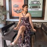 Shraddha Das Instagram – Itinerary queen (Part 2)..Sunset walks,Art therapy and dancing in the car…

#allthingsilove Sri Lanka