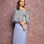 Shreya Ghoshal Instagram - 😜 Outfit: @clothezology_by_aastha Jewellery: @aquamarine_jewellery Stylist: @stylebysaachivj Styling Team: @styledbynikinagda @sanzimehta777 Styling intern: @muskaanparakh Photographer: @ashish_ojha_photography
