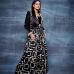 Shreya Ghoshal Instagram – 🎇🖤🎇

Outfit: @soniyagofficial
Jewellery: @azotiique
Stylist: @stylebysaachivj
Styling team: @styledbynikinagda @sanzimehta777
Styling intern: @muskaanparakh
MUA: @tessiequiney 
Hair: @maggie_hairstylists1989
Photographer: @ashish_ojha_photography