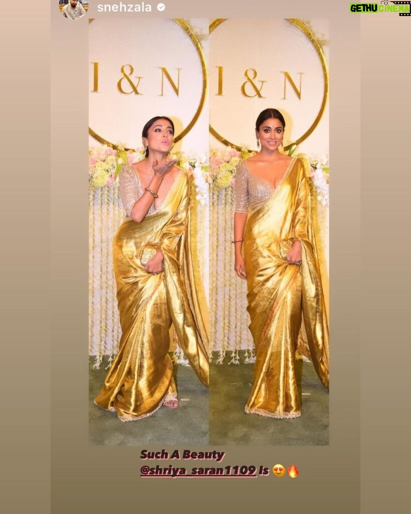 Shriya Saran Instagram - Thank you Amir khan for making us part of your celebration . Congratulations @khan.ira and Nupur You both radiate love and happiness. Wearing @vrk_heritage Blouse by @sithara_kudige Make up @sakpalnilesh267 Hair @priyanka_sherkar1 Andrei is wearing @raghavendra.rathore from our wedding. Thank you @snehzala for pictures