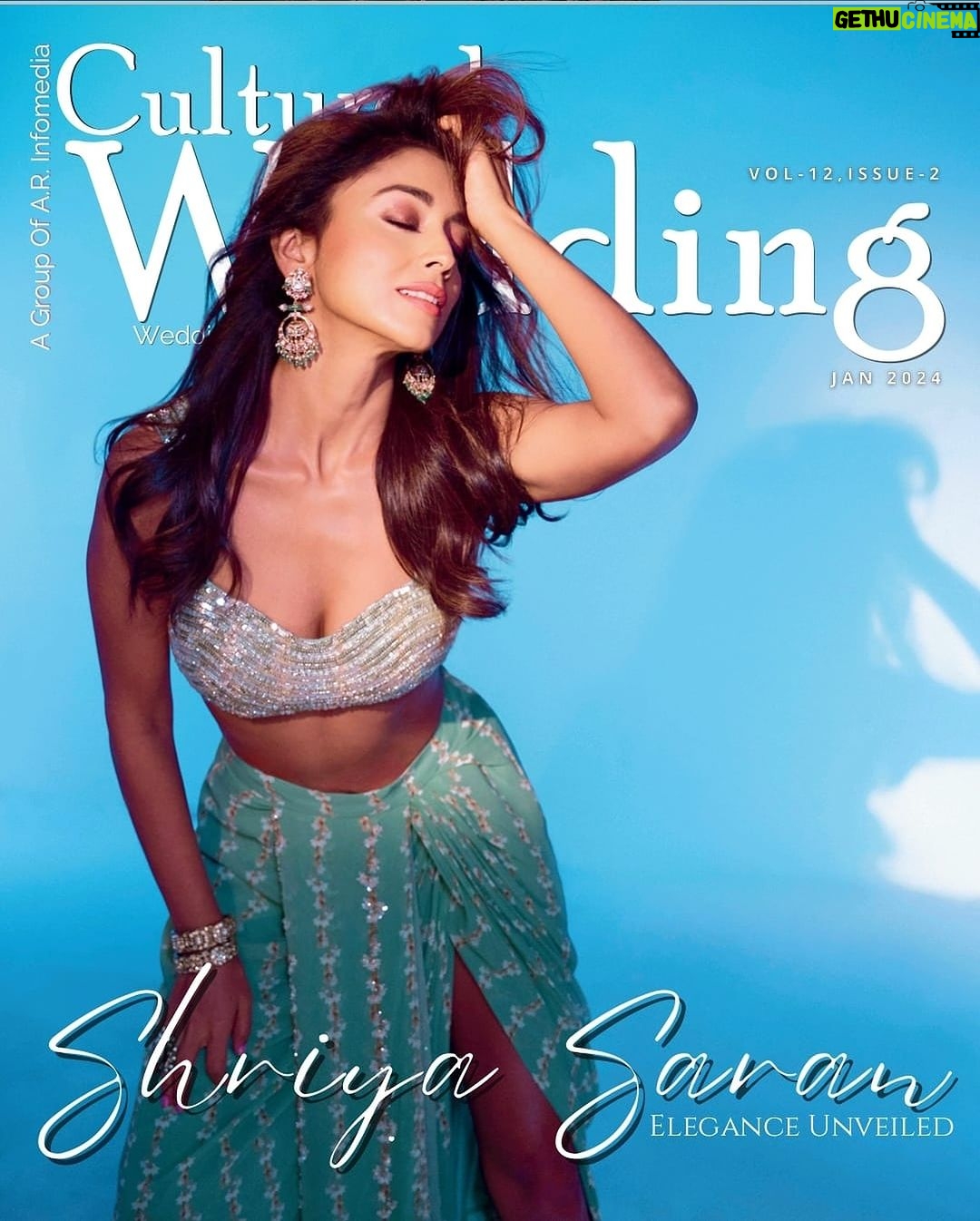 Shriya Saran Instagram - Magazine: @culturedwedding Managing Editor: @yadav_manjeet Business Head: @divyanijain1925 Stylist: @juhi.ali Photographer: @tejasnerurkarr Make-up: @makeupbymahendra7 Hair: @priyanka_sherkar1 Outfit: @krishasunnyramani Jewellery: @virokbytatiwalas Heels: @douxamourindia Location: @maximusstudiomumbai Artist’s PR: @communiquefilmpr Videographer: @chalchitrakar Co-ordinated by: @nadiiaamalik